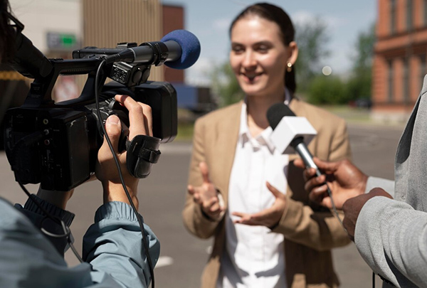 Outdoor Live Broadcast